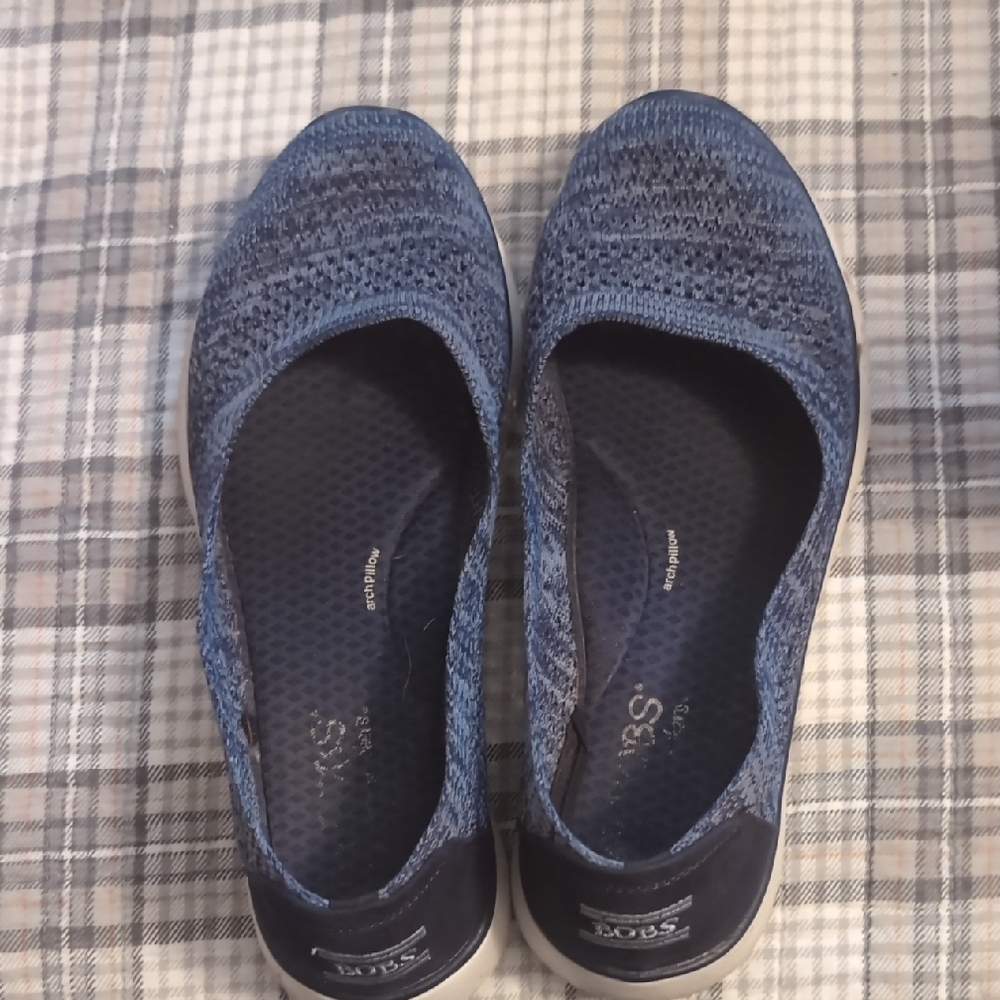 Skechers Women's Navy Blue Knit Flats